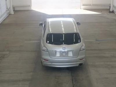 TOYOTA MARK X ZIO
