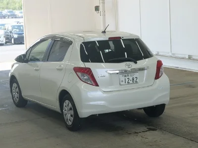 TOYOTA VITZ
