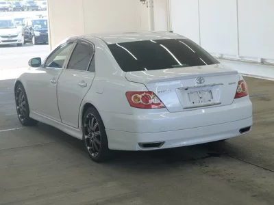 TOYOTA MARK X