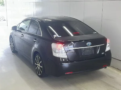 TOYOTA SAI