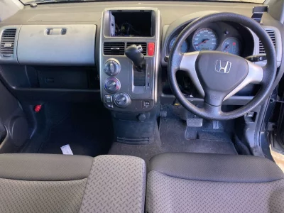 HONDA MOBILIO SPIKE