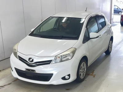 TOYOTA VITZ