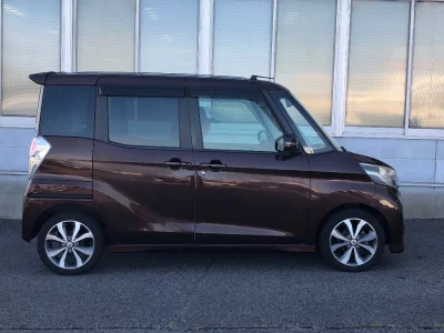 NISSAN DAYZ ROOX