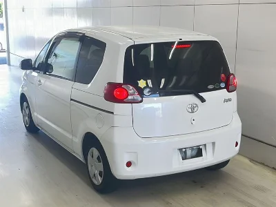 TOYOTA PORTE