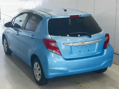TOYOTA VITZ