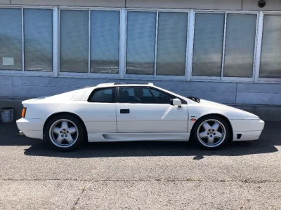 LOTUS ESPRIT
