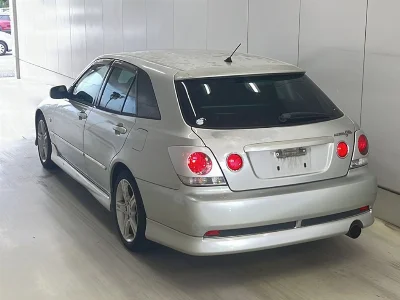 TOYOTA ALTEZZA WAGON
