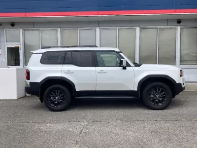 TOYOTA LAND CRUISER 250