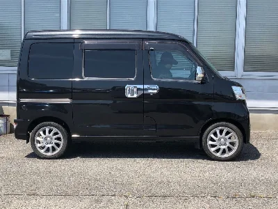 DAIHATSU HIJET VAN