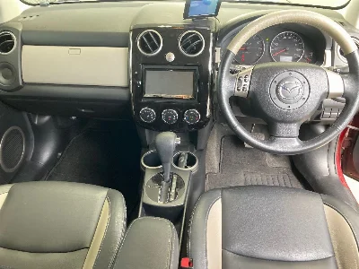 MAZDA VERISA