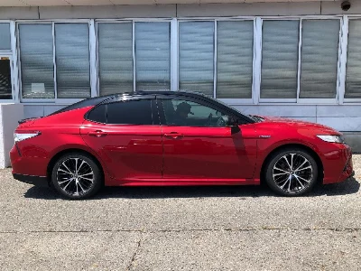 TOYOTA CAMRY