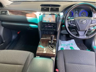 TOYOTA CAMRY