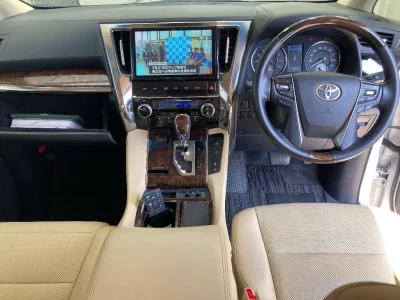 TOYOTA ALPHARD