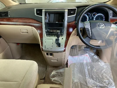 TOYOTA ALPHARD