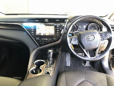 TOYOTA CAMRY