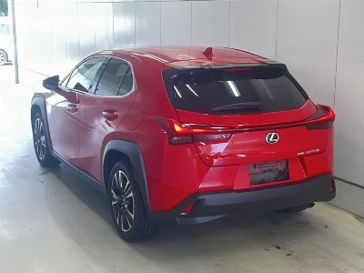 LEXUS UX