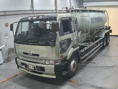 NISSAN UD