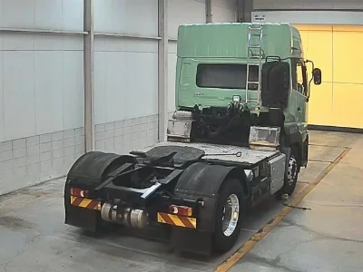NISSAN UD
