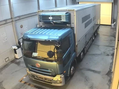 NISSAN UD