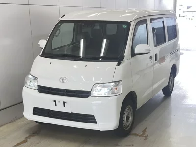 TOYOTA TOWN ACE VAN