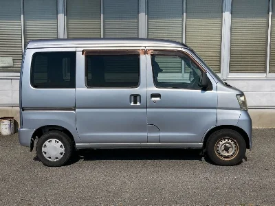 DAIHATSU HIJET VAN