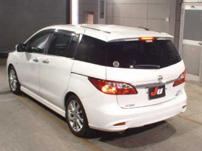 NISSAN LAFESTA