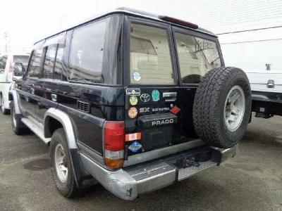 TOYOTA LAND CRUISER PRADO
