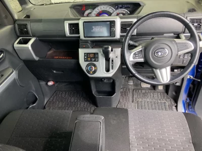 DAIHATSU WAKE