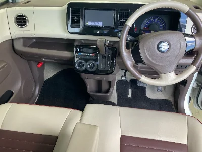 SUZUKI MRWAGON