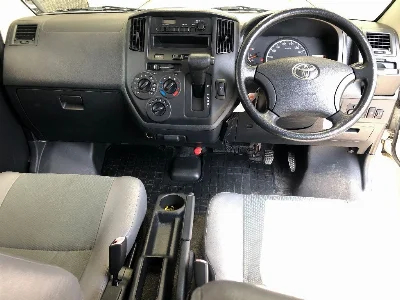 TOYOTA LITE ACE VAN