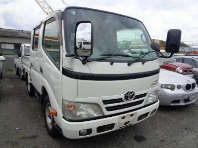 TOYOTA DYNA