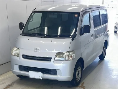 TOYOTA TOWN ACE VAN