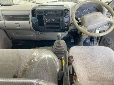 TOYOTA DYNA