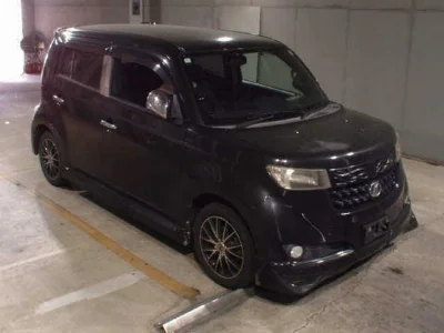 TOYOTA BB