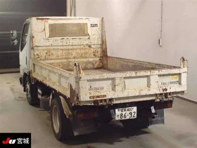 MITSUBISHI CANTER