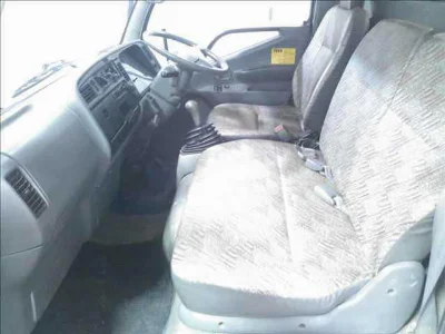 MITSUBISHI CANTER