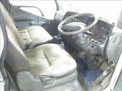 MITSUBISHI CANTER