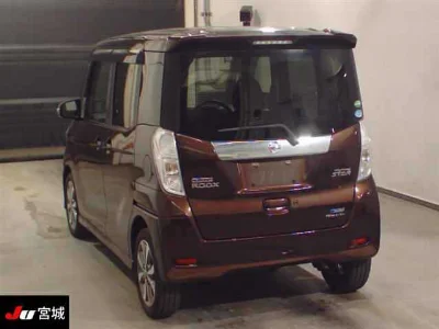 NISSAN DAYZ ROOX