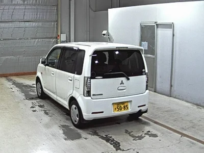 MITSUBISHI EK WAGON