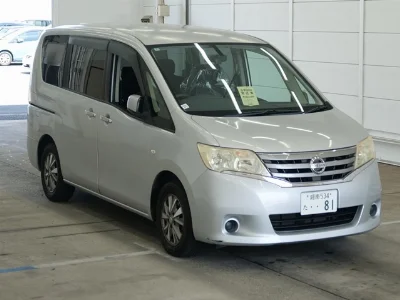 NISSAN SERENA