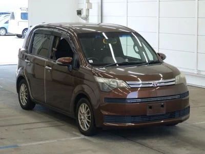 TOYOTA SPADE