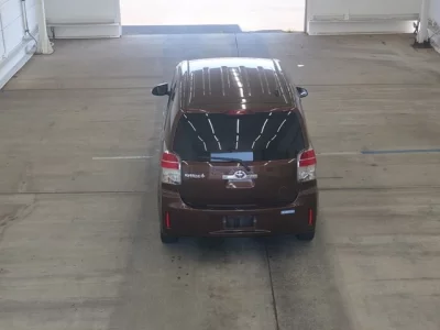 TOYOTA SPADE