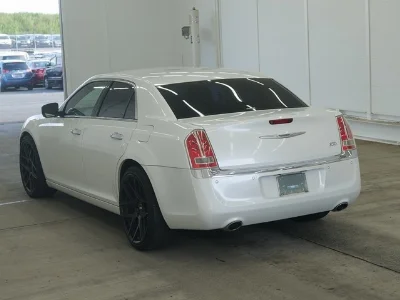 CHRYSLER 300