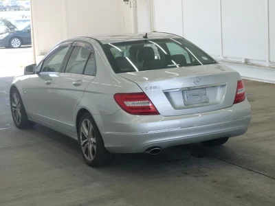 MERCEDES BENZ C CLASS