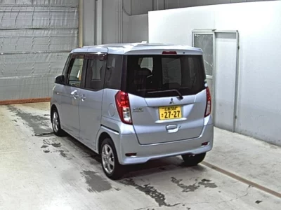 MITSUBISHI EK SPACE