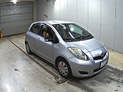 TOYOTA VITZ