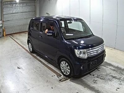 SUZUKI MRWAGON