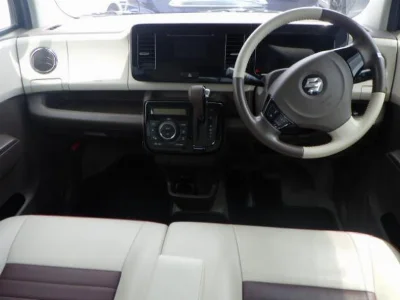 SUZUKI MRWAGON