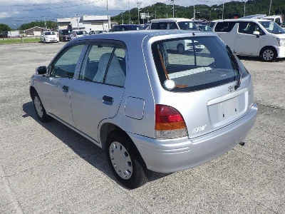 TOYOTA STARLET