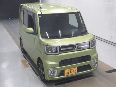 DAIHATSU WAKE